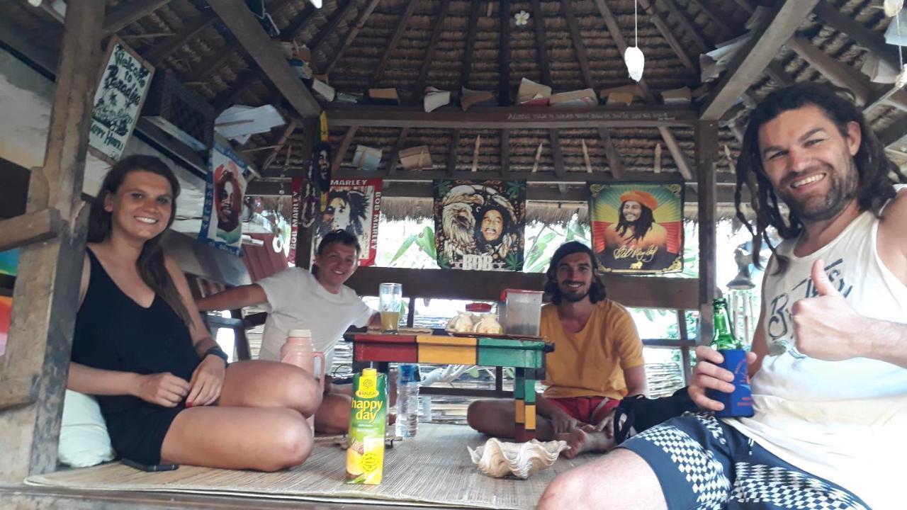 Fullesguesthouse Gili Trawangan Kültér fotó