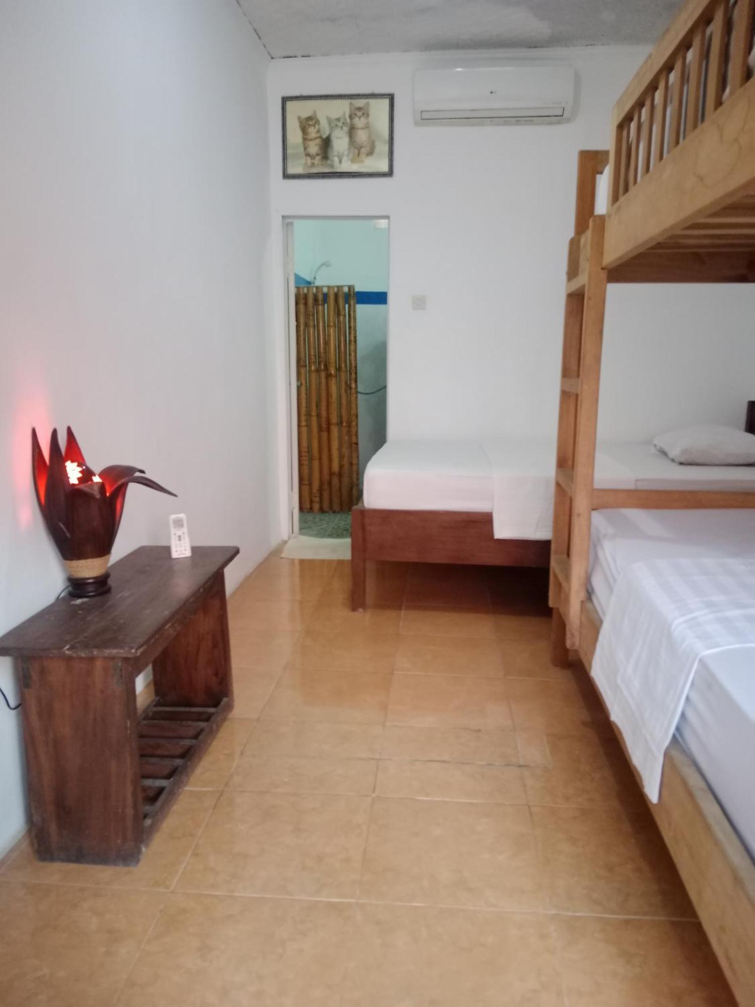Fullesguesthouse Gili Trawangan Kültér fotó