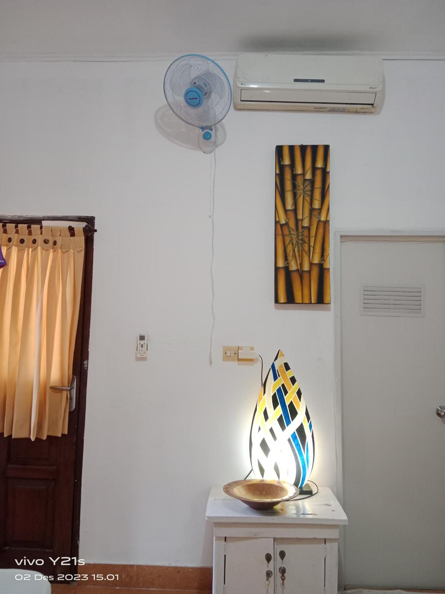 Fullesguesthouse Gili Trawangan Kültér fotó