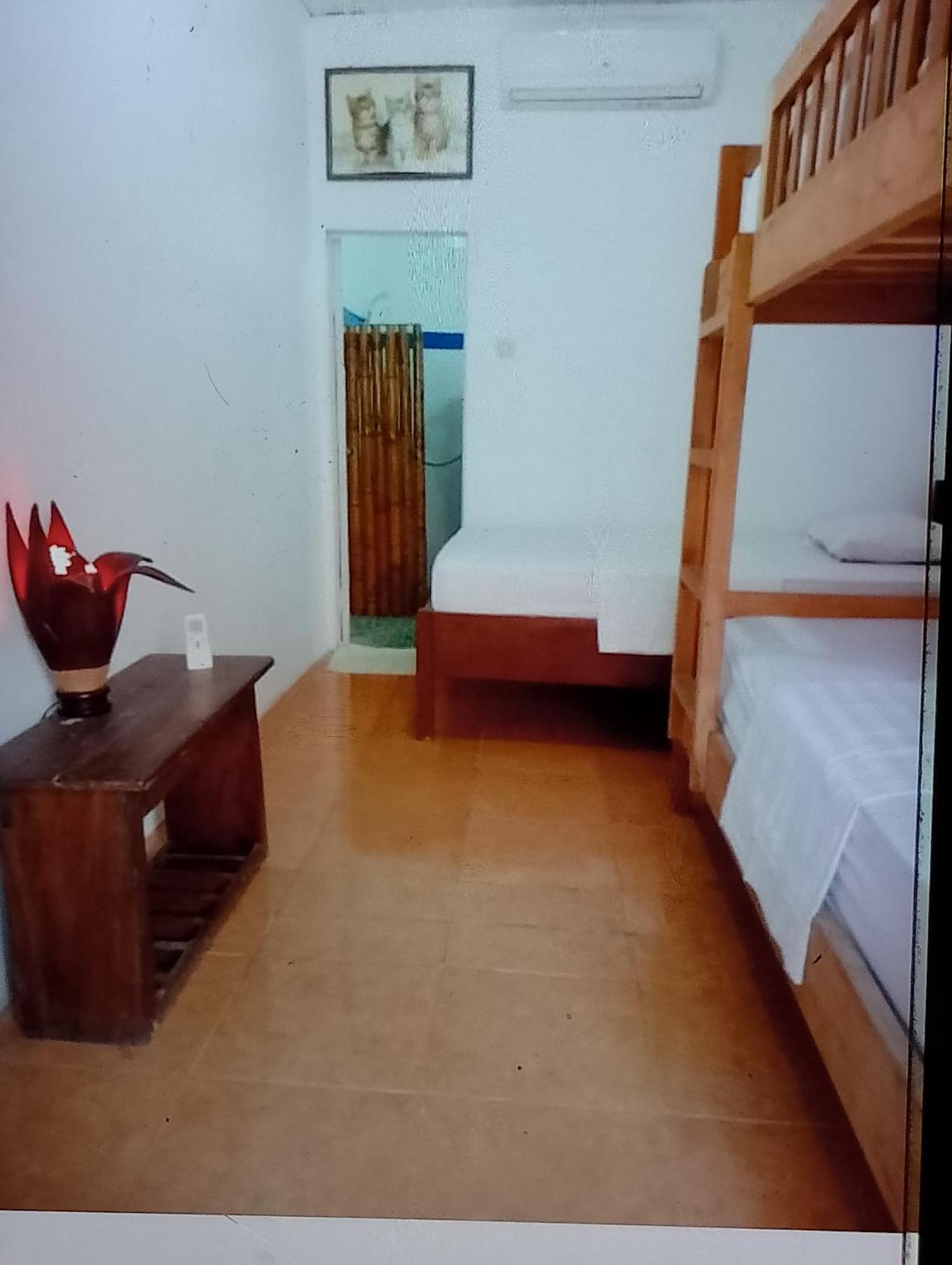Fullesguesthouse Gili Trawangan Kültér fotó
