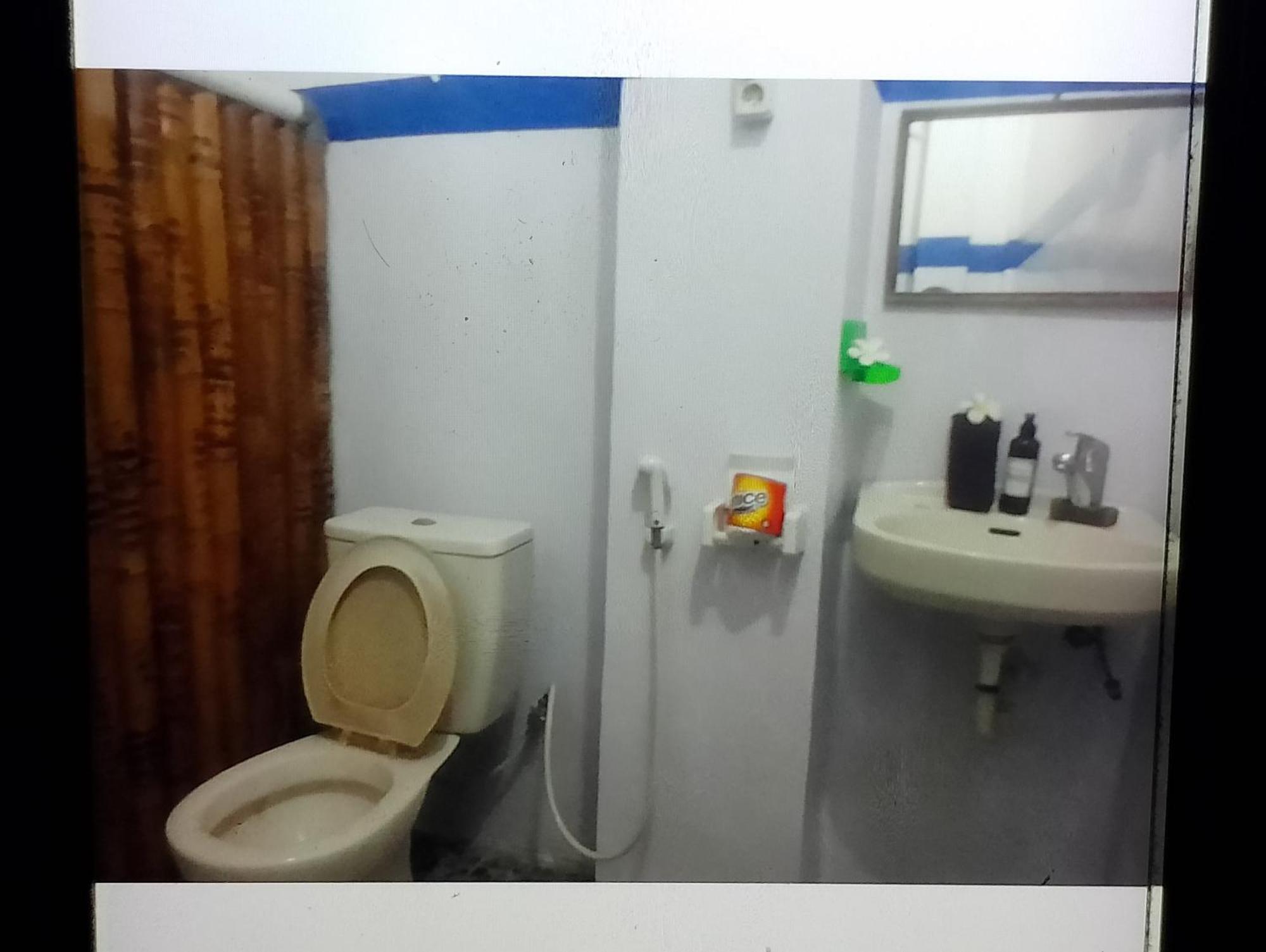 Fullesguesthouse Gili Trawangan Kültér fotó